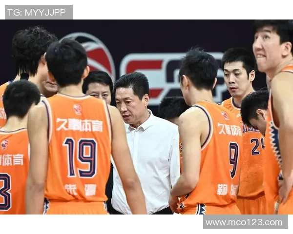 CBA福建对阵上海精彩直播全程回顾与赛后分析尽在这里